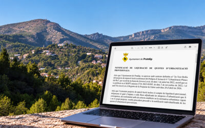 Notification de liquidation des quotes d’urbanisation de Planas del Rey, avec le village de Pratdip en arrière-plan.